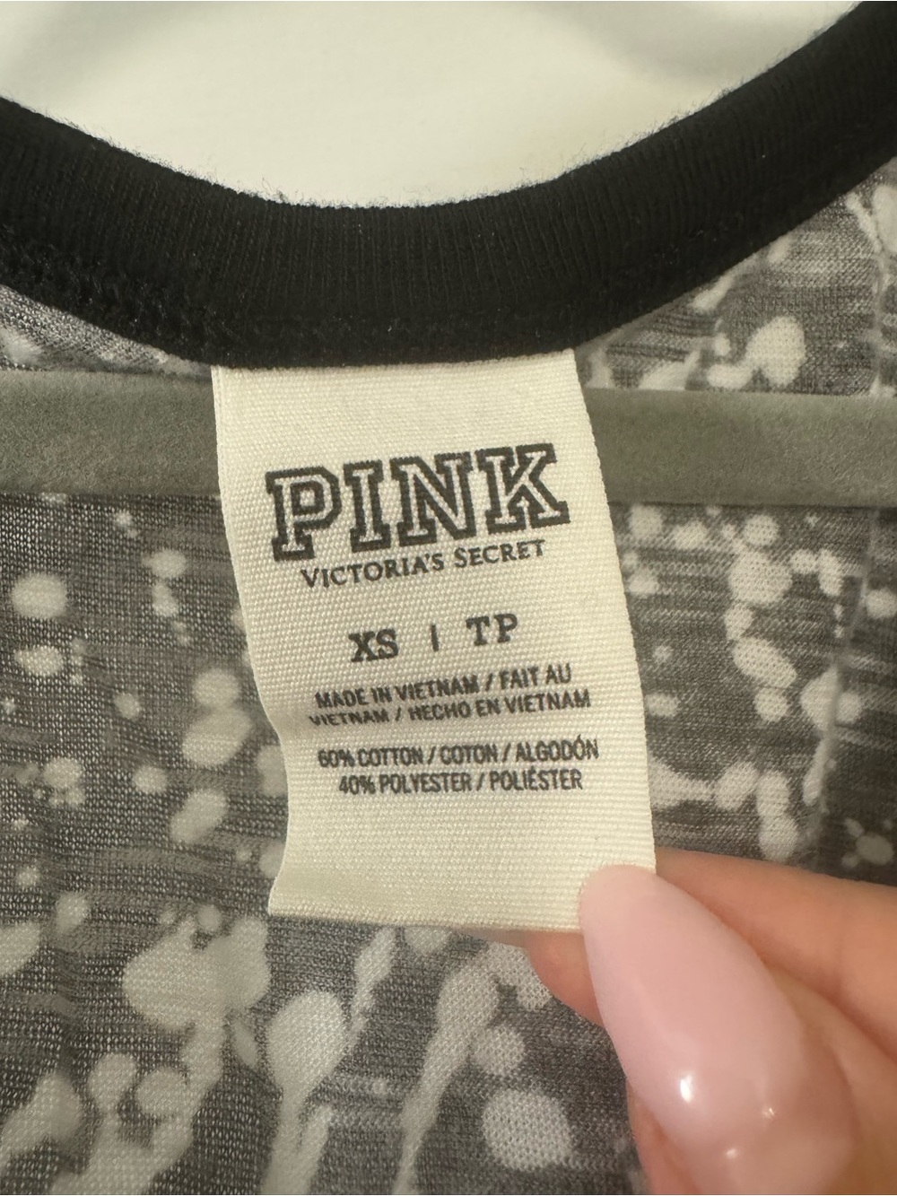 PINK Victoria's Secret Black & White Splatter Sequin Logo Tank - Picture 3 of 5